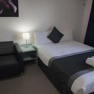 Chermside Court *** Брисбен